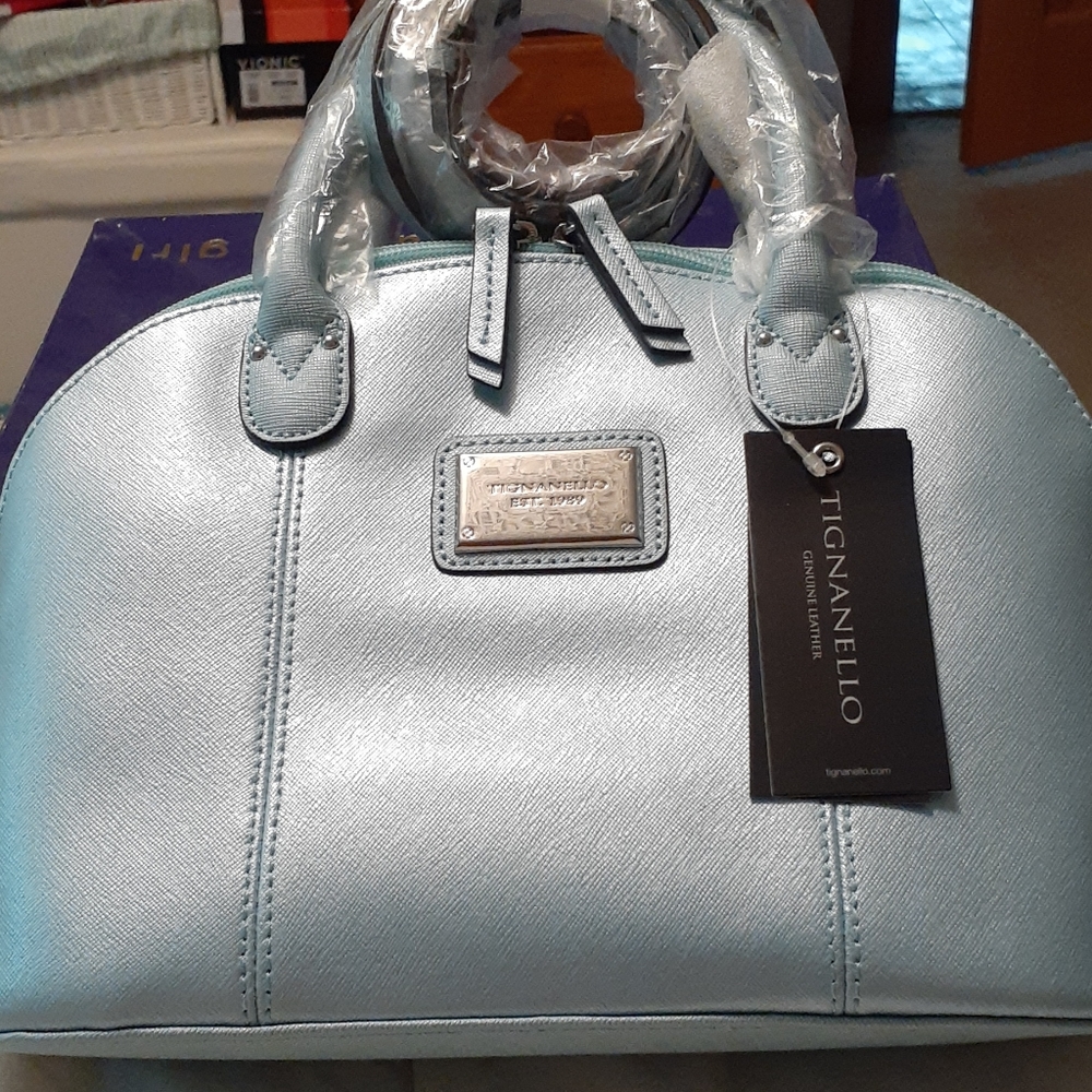 Crossbody purse